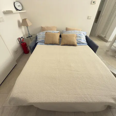 Centre Of Alassio, 2 Steps From The Sea